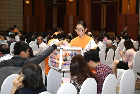 SHB sắp tăng vốn điều lệ, trả cổ tức bằng cổ phiếu tỷ lệ 7,5%. - ảnh 1