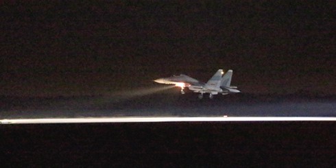 Xem máy bay SU-30 bay đêm, tuần tra Trường Sa - ảnh 13