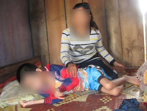 Ám ảnh của 3 cô gái thoát khỏi động massage mại dâm - ảnh 2