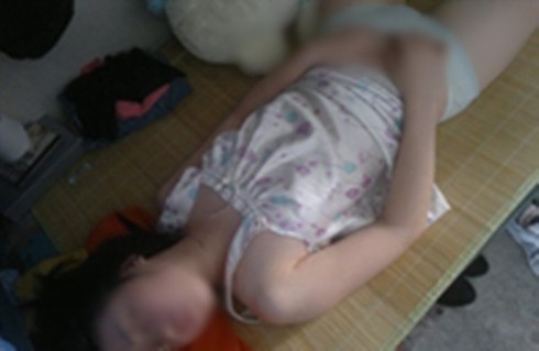 Cho đi nhờ xe, tiện thể hiếp dâm - ảnh 1