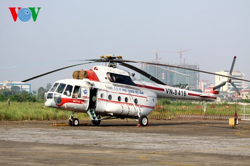 Xem lính đặc công VN đu mình tập giải cứu con tin - ảnh 3