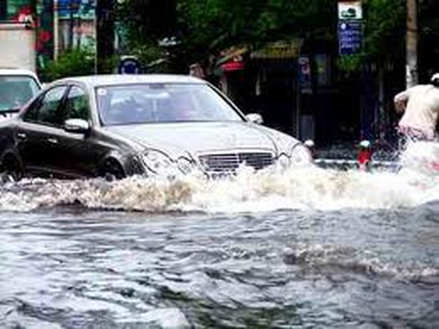Ứng phó với cơn bão số 11: Sống an toàn trong mưa bão - ảnh 2