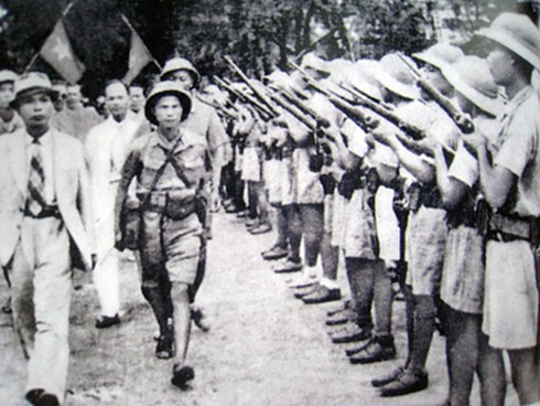 Đại tướng Võ Nguyên Giáp qua ảnh - ảnh 4