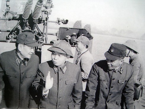 Đại tướng Võ Nguyên Giáp qua ảnh - ảnh 19