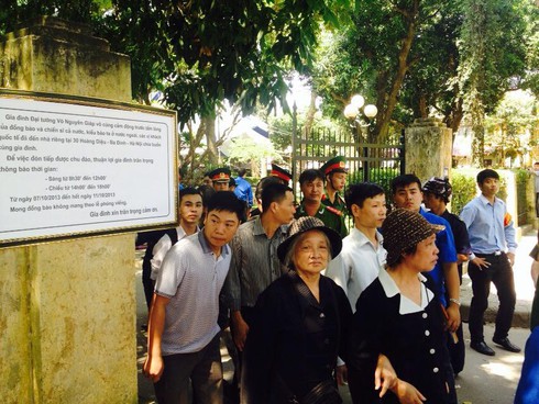 Bên trong nhà Đại tướng Võ Nguyên Giáp sáng 7-10 - ảnh 3