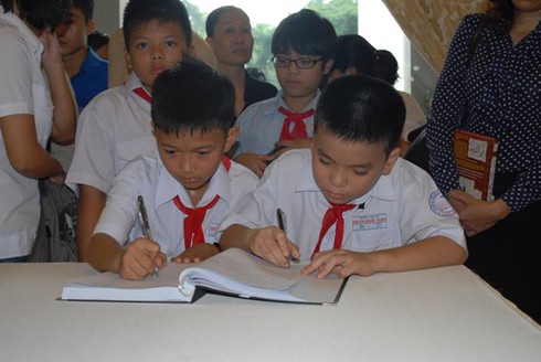 Cập nhật tin mới nhất về Quốc tang Đại tướng Võ Nguyên Giáp chiều, tối 12/10 - ảnh 65