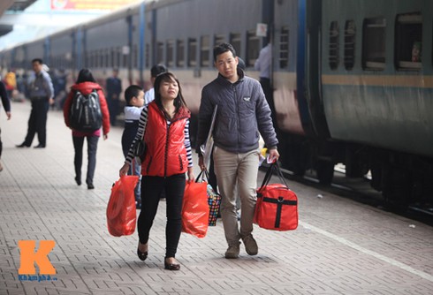 Những người cuối cùng rời ga về quê ăn Tết - ảnh 5