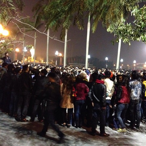 Không khí đón giao thừa Giáp Ngọ 2014 - ảnh 44