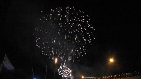 Không khí đón giao thừa Giáp Ngọ 2014 - ảnh 17