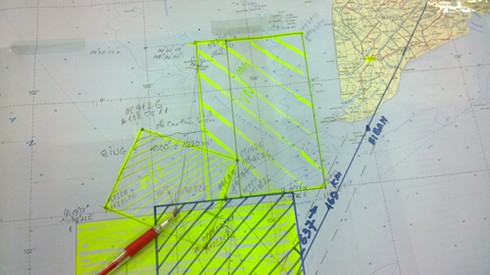 Mới: Việt Nam đã tiếp cận vị trí nghi ngờ có mảnh vỡ máy bay - ảnh 36