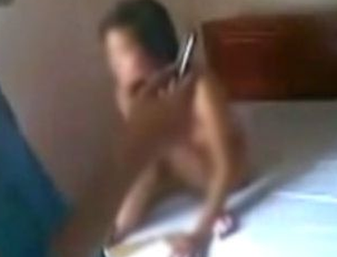 Đưa bồ về nhà