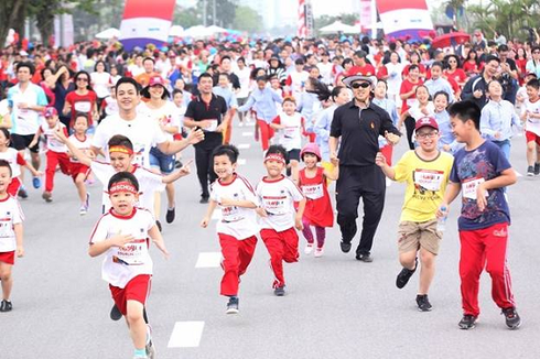 Dàn sao “khủng” thi chạy Edurun vì giáo dục vùng cao - ảnh 8