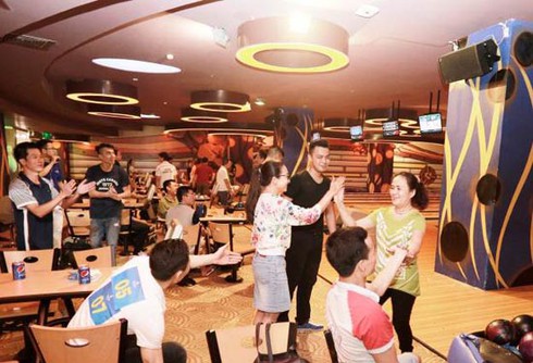 Sôi động giải Bowling mùa hè tại Vinpearlland Royal City - ảnh 5
