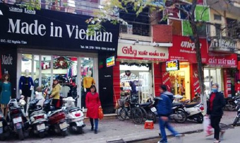 Hàng Trung Quốc đội lốt, 'made in Việt Nam' toàn hàng Tàu - ảnh 1