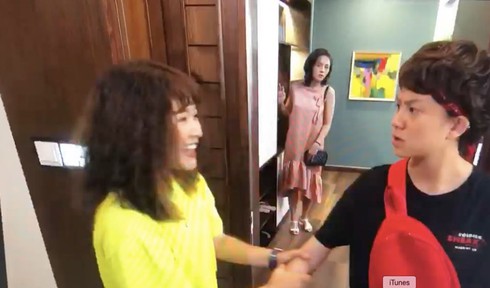 'Về nhà đi con ngoại truyện', Thư ngoại tình, Huệ yêu Quốc cuồng nhiệt