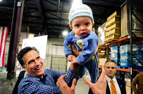 Những bức ảnh 'lạ' trong chiến dịch tranh cử Tổng thống Mỹ - ảnh 15