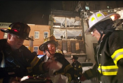 Chùm ảnh: Siêu bão Sandy tàn phá nước Mỹ - ảnh 3