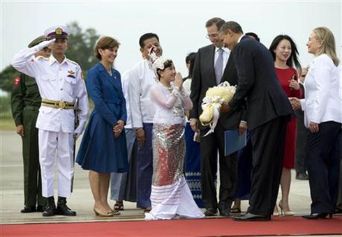 Tổng thống Mỹ đầu tiên thăm Myanmar - ảnh 2