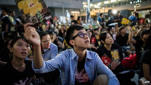 Dân Hồng Kông ngày càng muốn tách khỏi Trung Quốc - ảnh 1