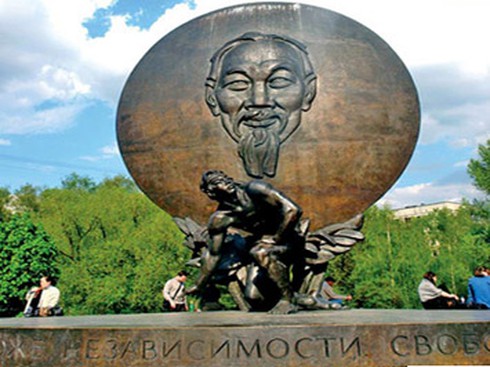 Tượng đài Hồ Chí Minh sẽ được dựng tại thành phố Ulyanovsk - ảnh 1