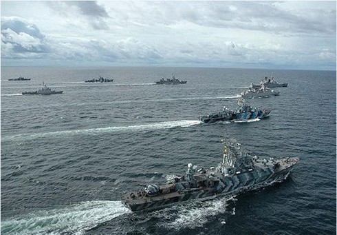 Hải quân ASEAN tập trận cùng 8 nước ở Biển Đông - ảnh 1