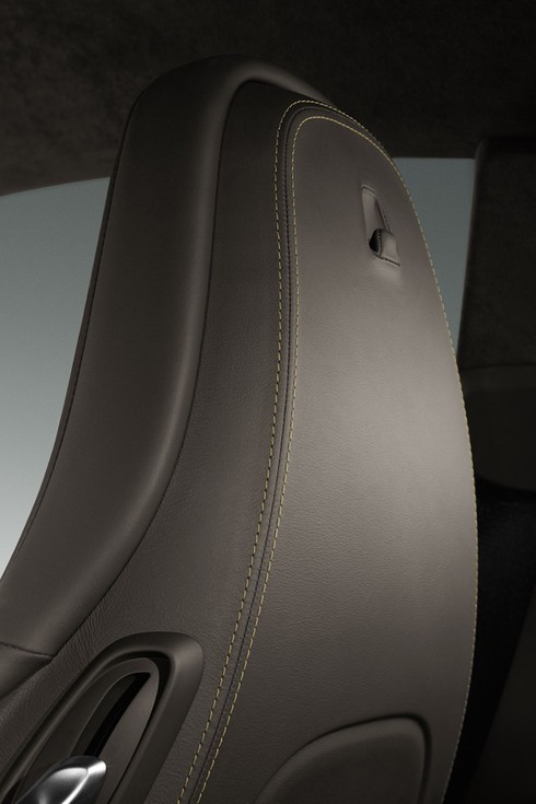 Porsche 911 Turbo vàng kim loại siêu đẹp - ảnh 8