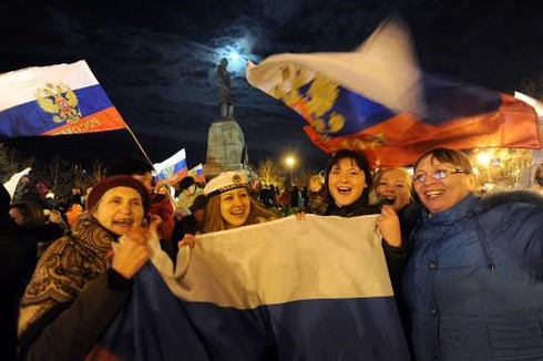 Crimea sáp nhập Nga: Không dễ dàng đến vậy! - ảnh 2