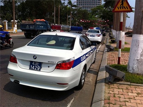 Khủng như dàn xe của CSGT Việt Nam - ảnh 2