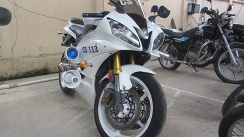 Khủng như dàn xe của CSGT Việt Nam - ảnh 8