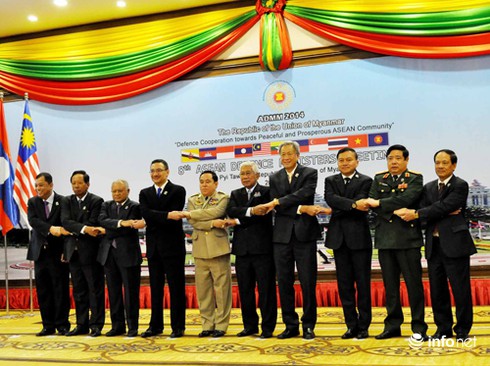 Bản tin Hoàng Sa 21/5: ASEAN và Trung Quốc hội đàm về Biển Đông - ảnh 1