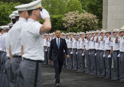 Obama: Không phải mọi vấn đề đều cần đến