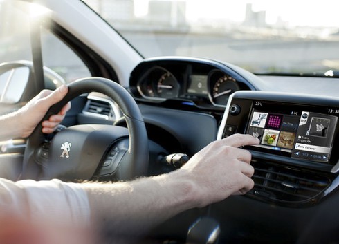 Peugeot 208 và 508 đắt hàng ở Việt Nam - ảnh 9