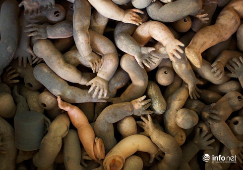 Kỳ quái bệnh viện cho búp bê ở Sydney - ảnh 1