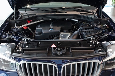 Cập bến Việt Nam, BMW X4 có giá 2,7 tỷ VNĐ - ảnh 3