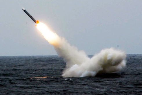 Tên lửa đường đạn xuyên lục địa Bulava lần đầu 'xuất chiêu' - ảnh 1