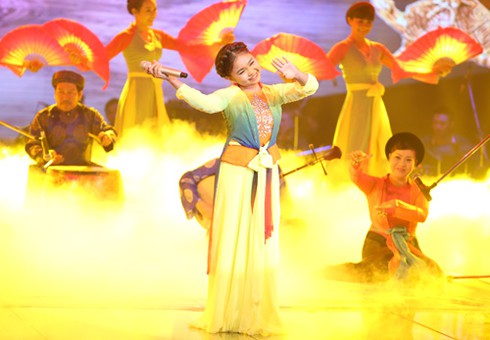 Cô bé Bình Định đăng quang The Voice Kids - ảnh 6