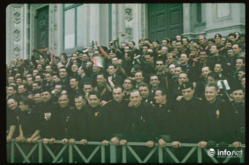 Ảnh màu hiếm có về “Thời đại Hitler” - ảnh 12