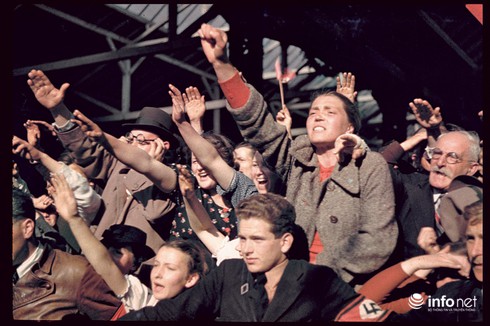 Ảnh màu hiếm có về “Thời đại Hitler” - ảnh 4