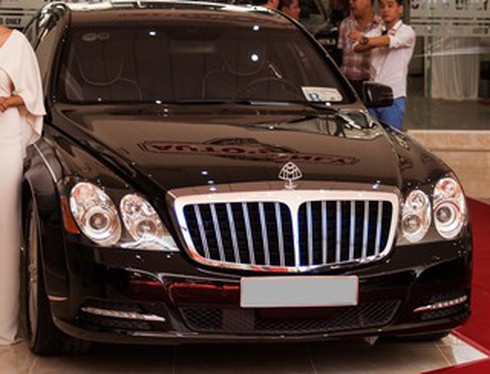 Khám phá Maybach 62S của bố chồng Hà Tăng - ảnh 4