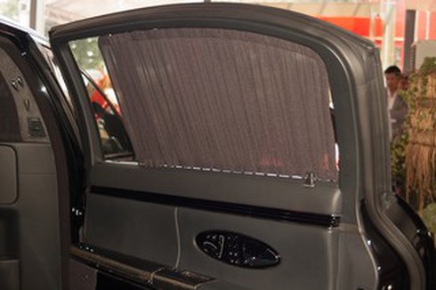 Khám phá Maybach 62S của bố chồng Hà Tăng - ảnh 13