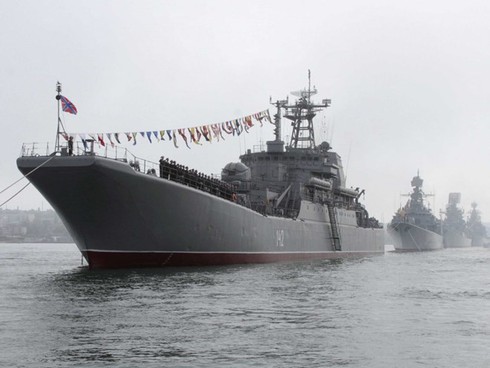 Tin thế giới 18h30: Nga yêu cầu giao tàu chiến Mistral, Pháp lưỡng lự - ảnh 7