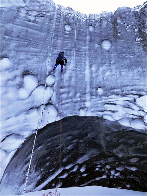 Cận cảnh quá trình giải mã các miệng hố bí ẩn tại Siberia - ảnh 4