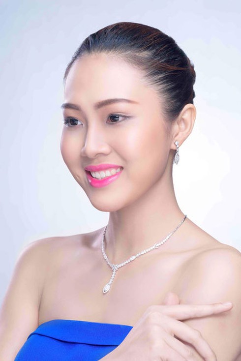 Cận cảnh nhan sắc 12 người đẹp Hoa khôi áo dài Việt Nam 2014 - ảnh 11