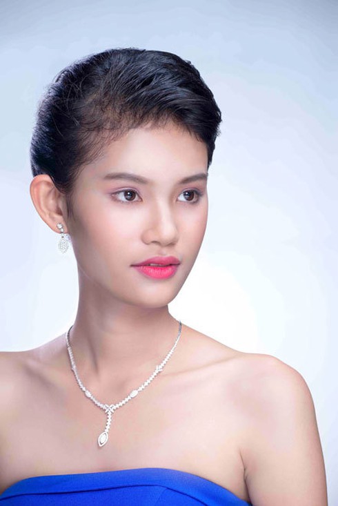 Cận cảnh nhan sắc 12 người đẹp Hoa khôi áo dài Việt Nam 2014 - ảnh 12