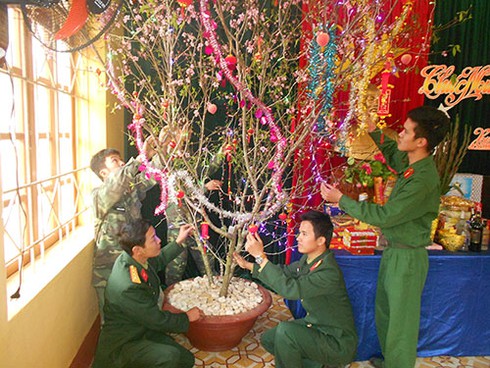 Đón xuân trên tuyến đảo Đông bắc - ảnh 1