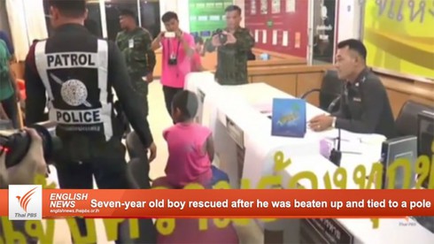 Bé trai bị lột đồ, trói vào cột nhà, đánh đập dã man không phải ở Việt Nam! - ảnh 2