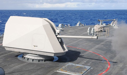 Cận cảnh tàu tác chiến bờ biển hiện đại nhất thế giới USS Fort Worth - ảnh 1
