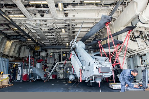Cận cảnh tàu tác chiến bờ biển hiện đại nhất thế giới USS Fort Worth - ảnh 6