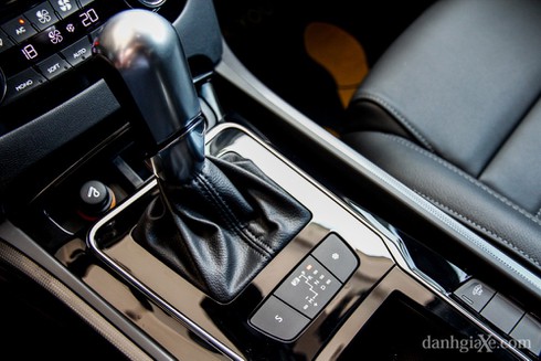 Có nên mua xe Peugeot 508 2015 với giá 1,4 tỷ đồng? - ảnh 18