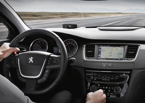 Có nên mua xe Peugeot 508 2015 với giá 1,4 tỷ đồng? - ảnh 9